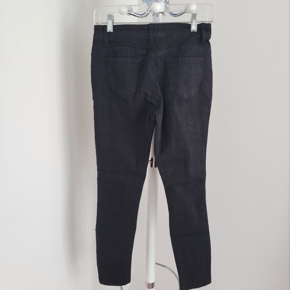 FASHION NOVA // Fool For You Ankle Jeans - Picture 6 of 6